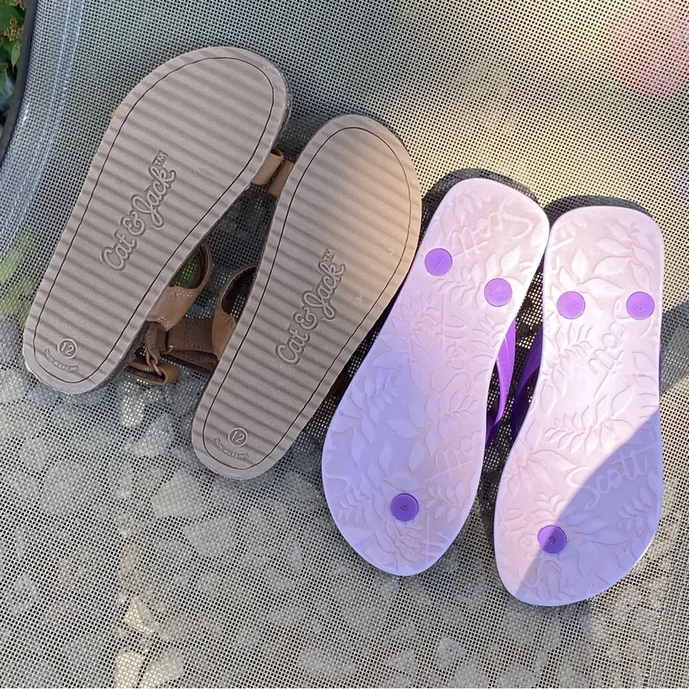 2pr. Gently Worn/Clean Sz-C/ 11-12 Cat& Jack Tan Sandals/Purple Scott Flip Flops